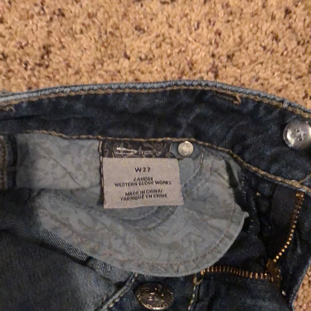 Capris - Picture 3 of 3